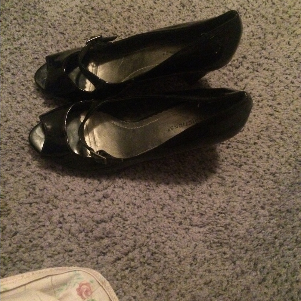 Women’s wedge heels